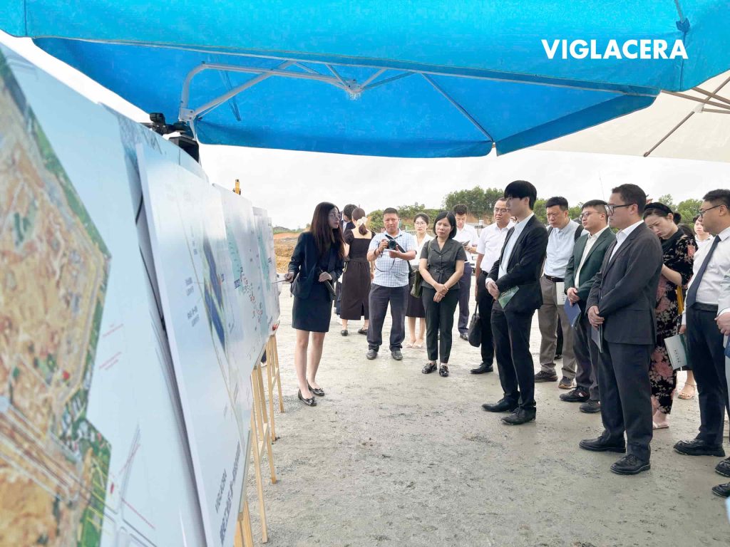 Sáng ngày 16/7, đồng chí Phan Trung Bá - Phó Chủ tịch Ủy ban Nhân dân tỉnh đã trực tiếp cùng đoàn doanh nghiệp...